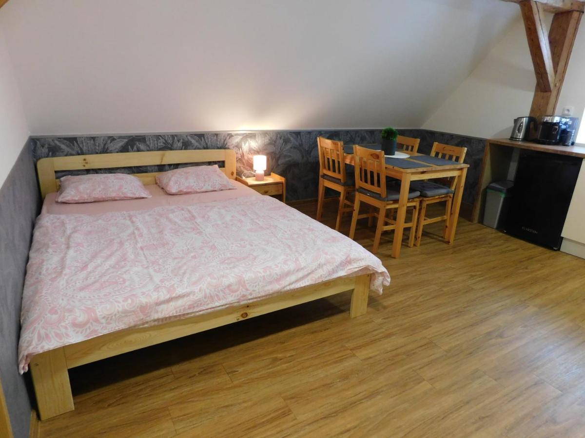 Apartmány Brychovi Cerveny Potok Esterno foto